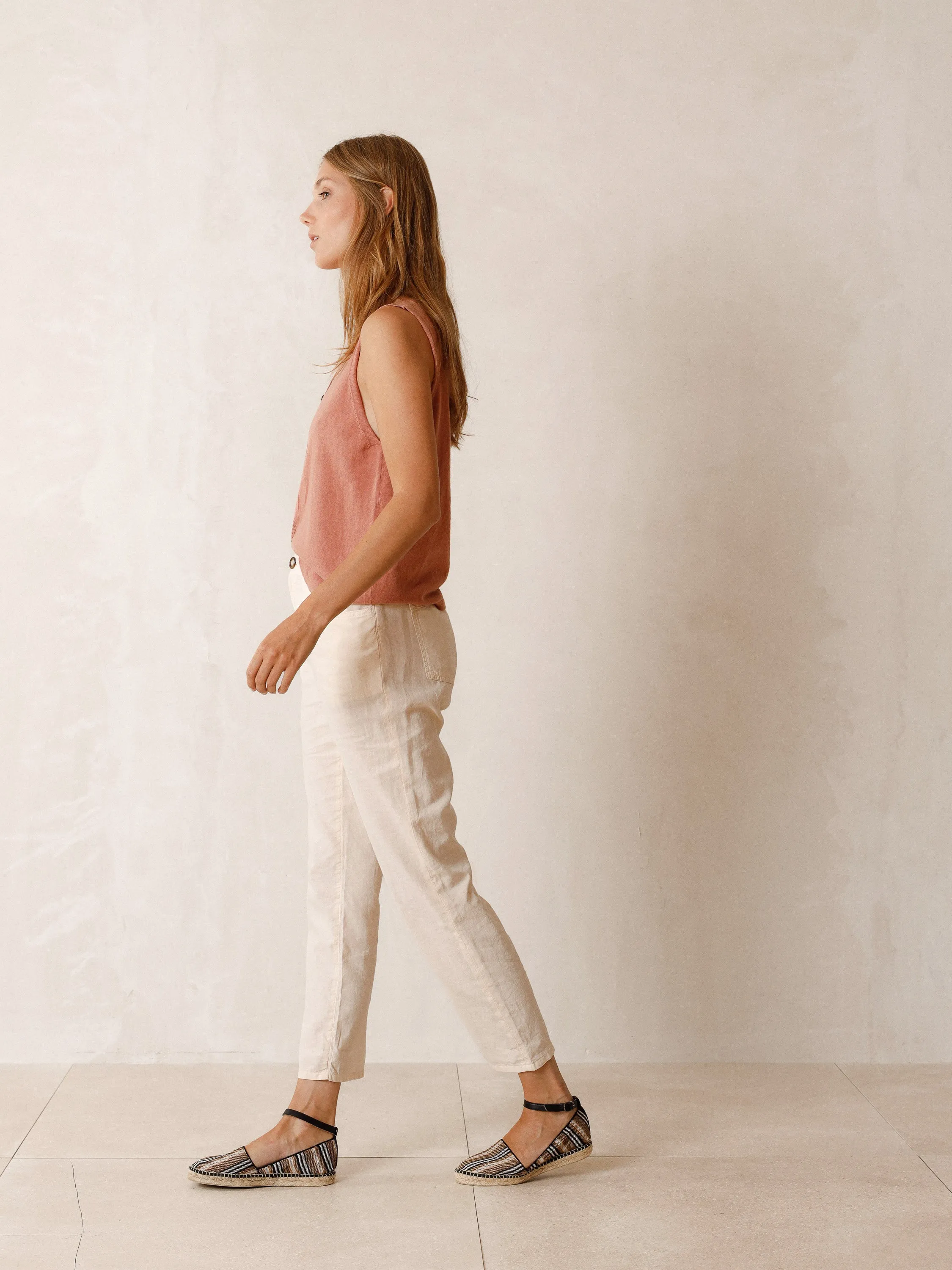 Indi & Cold Knitted Vest / Rosa Vintage