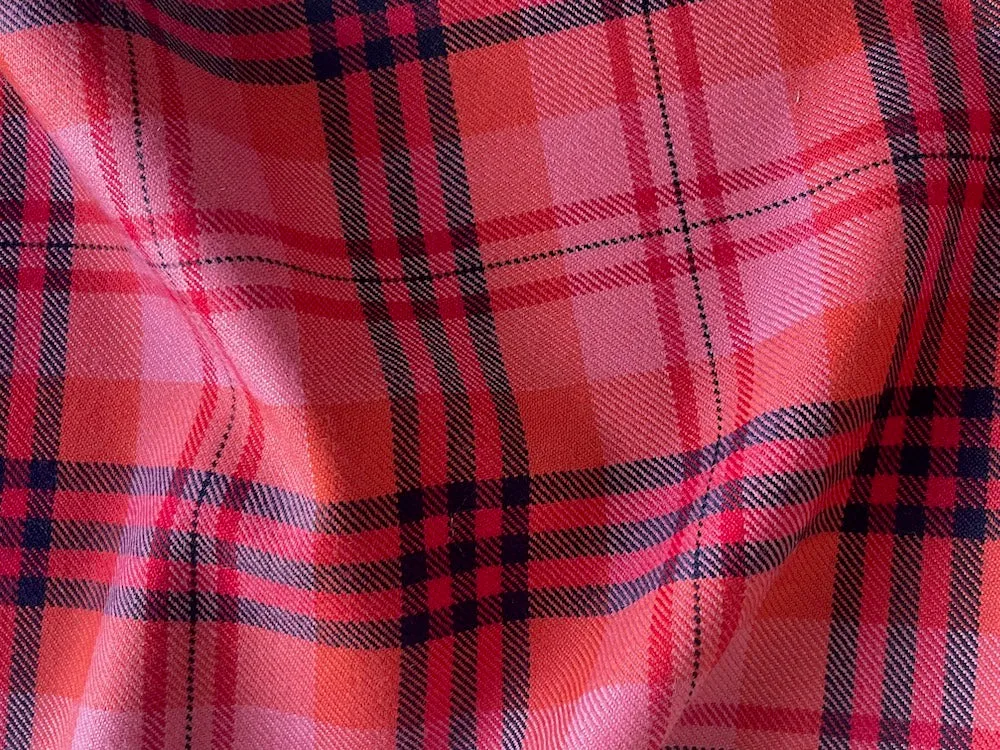 Mid-Weight Vintage 1960s-Inspired Bubblegum Pink, Vermilion & Tangerine Wool Blend Flannel (Made in Italy)