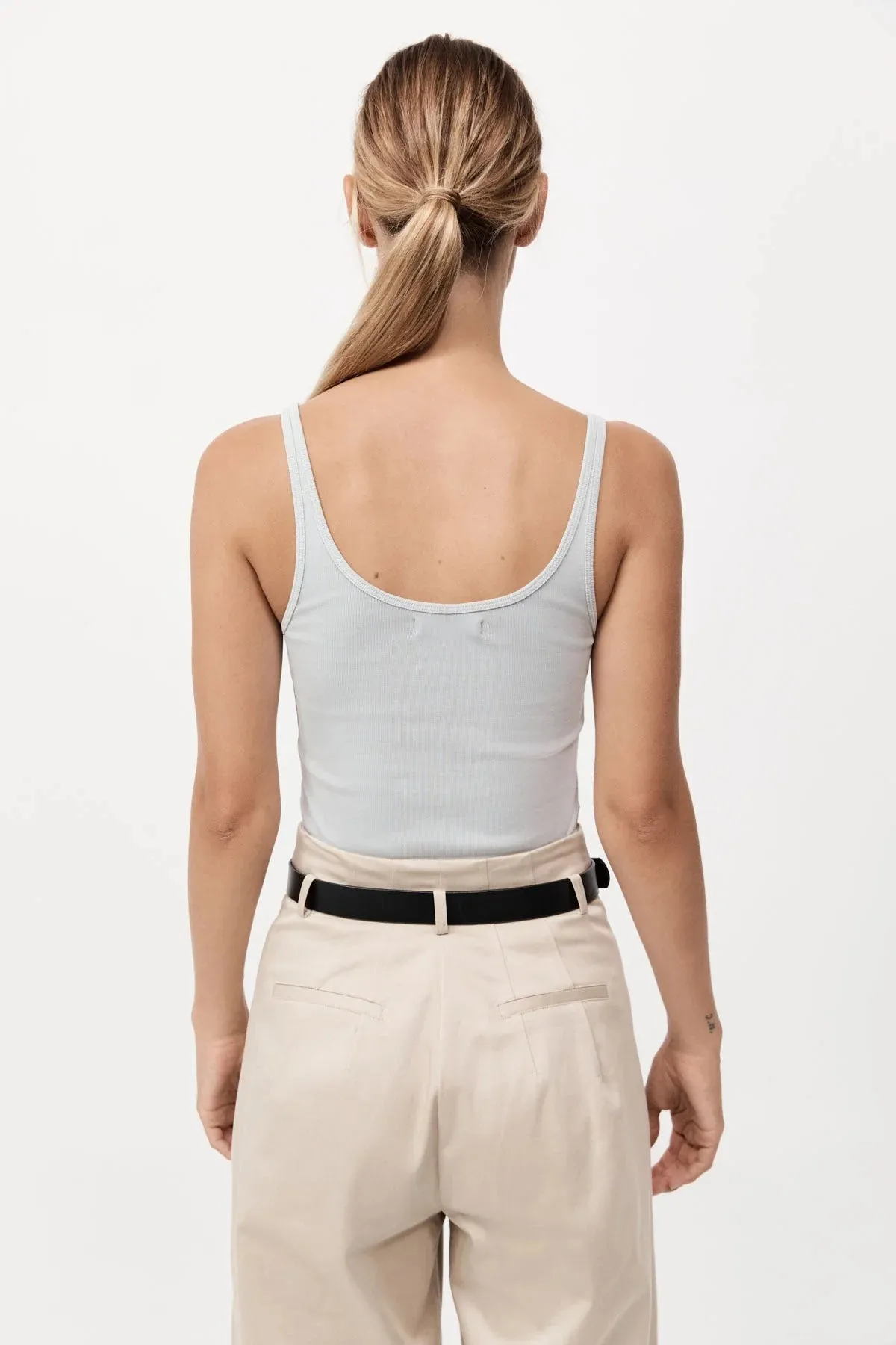 Organic Cotton Slim Scoop Tank - Silver