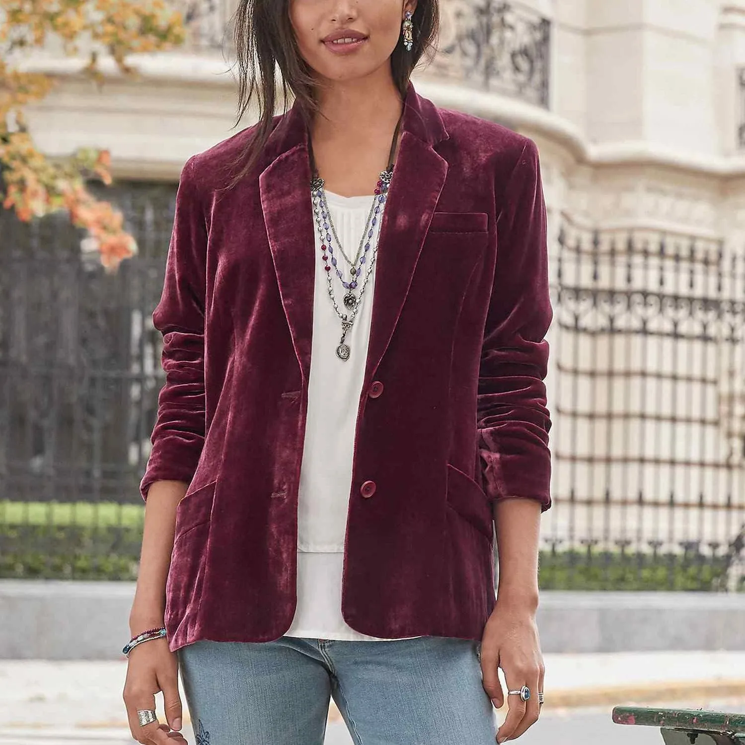 Womens Velvet Blazer Cozy Lightweight Outerwear Retro Buttons Long Sleeve Pokets Jacket Cardigan Coat Office Blazers